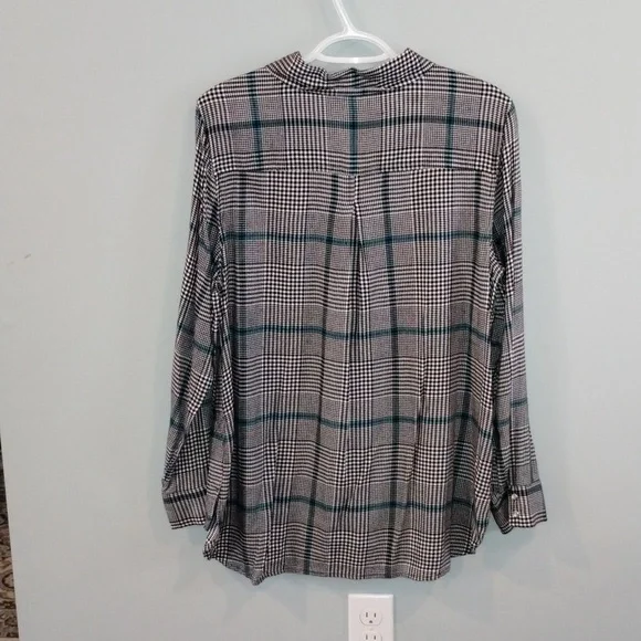 Plaid Christopher Banks Shirt - Picture 4 of 5